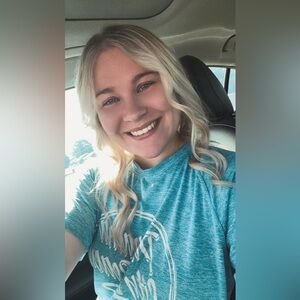 Meet your Posher, Mikaley